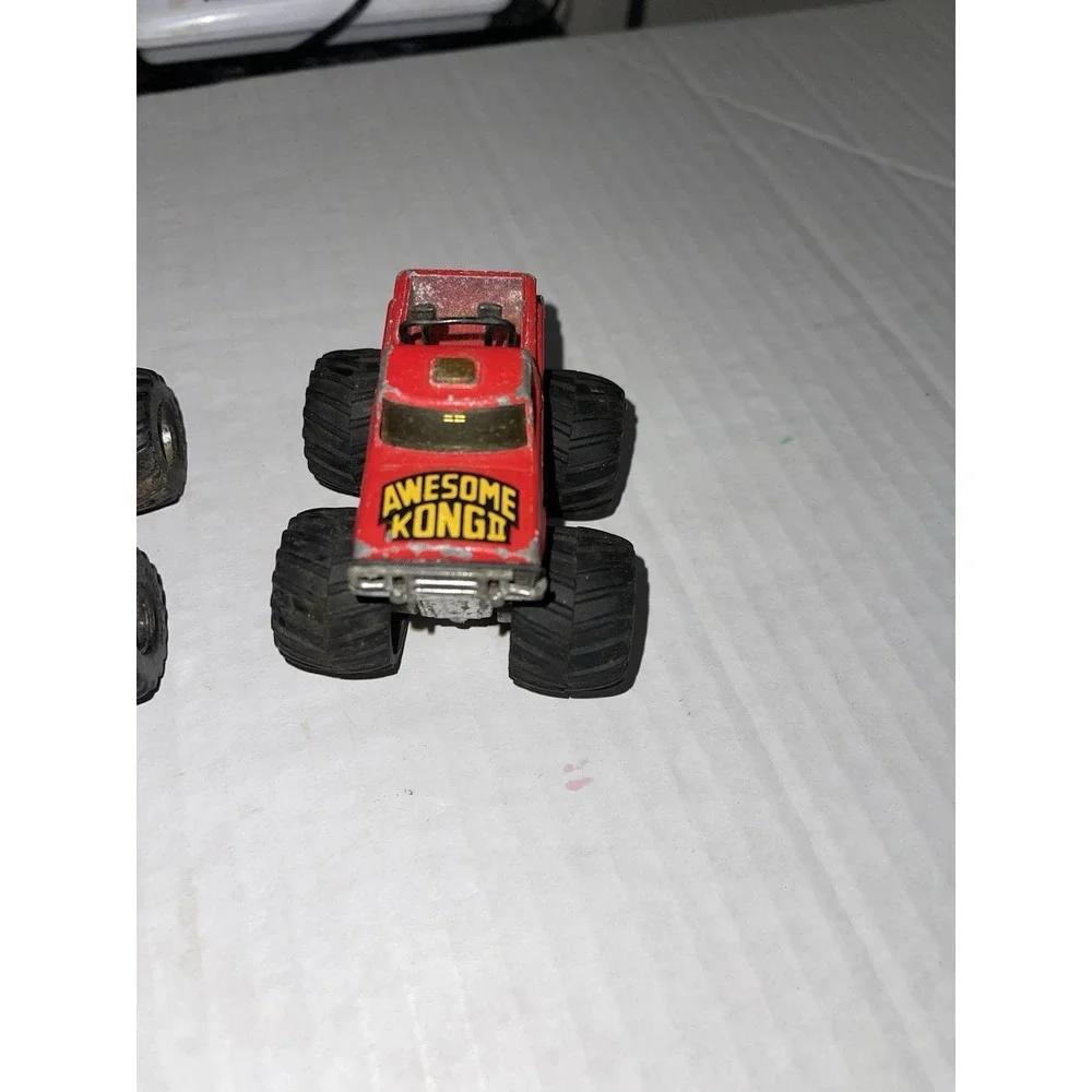 Lot Of 7 Monster Trucks Random Lot‎ Hot Wheels Marjorette